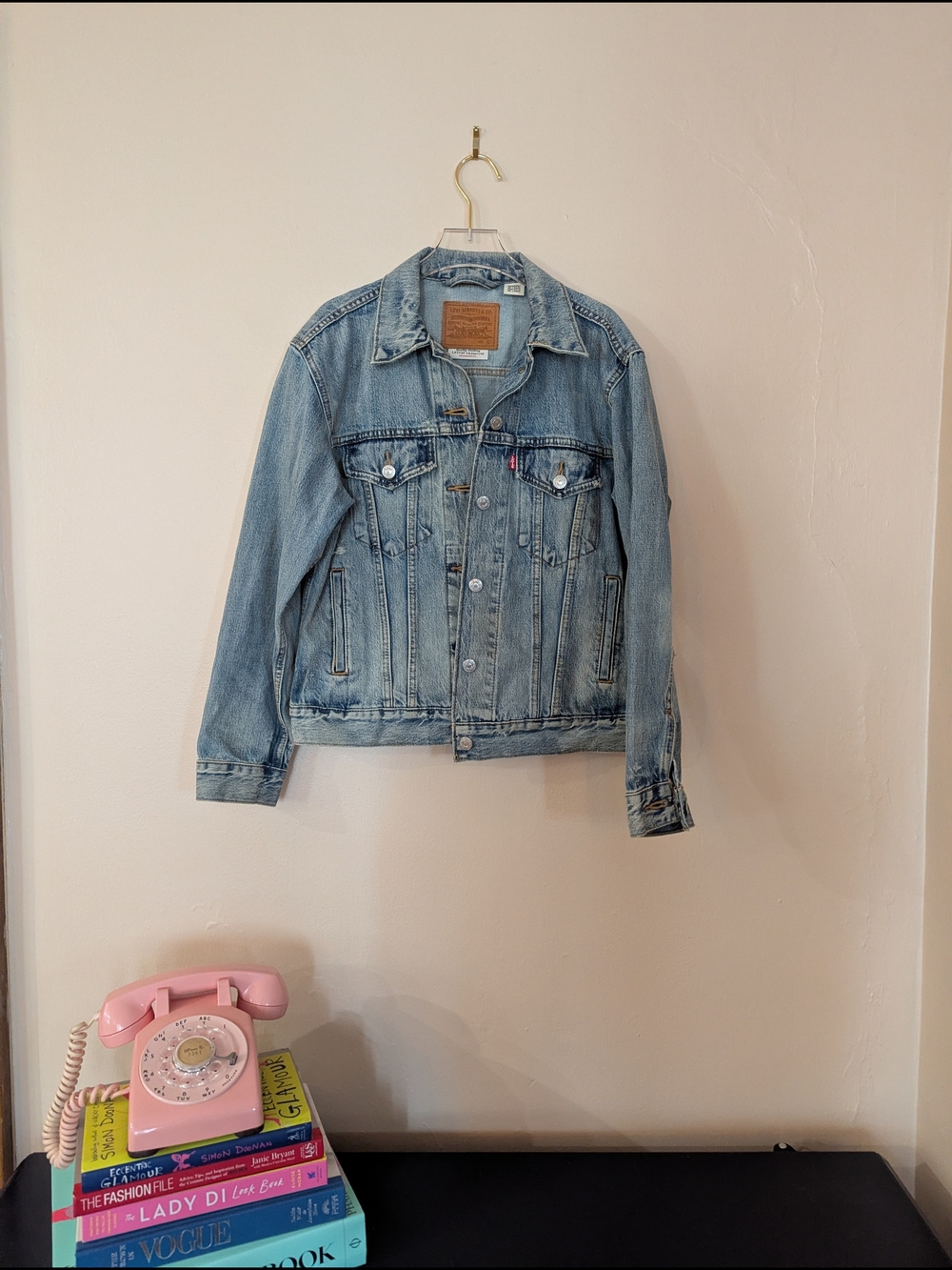 Levi's Light Wash Blue Denim Trucker Jacket